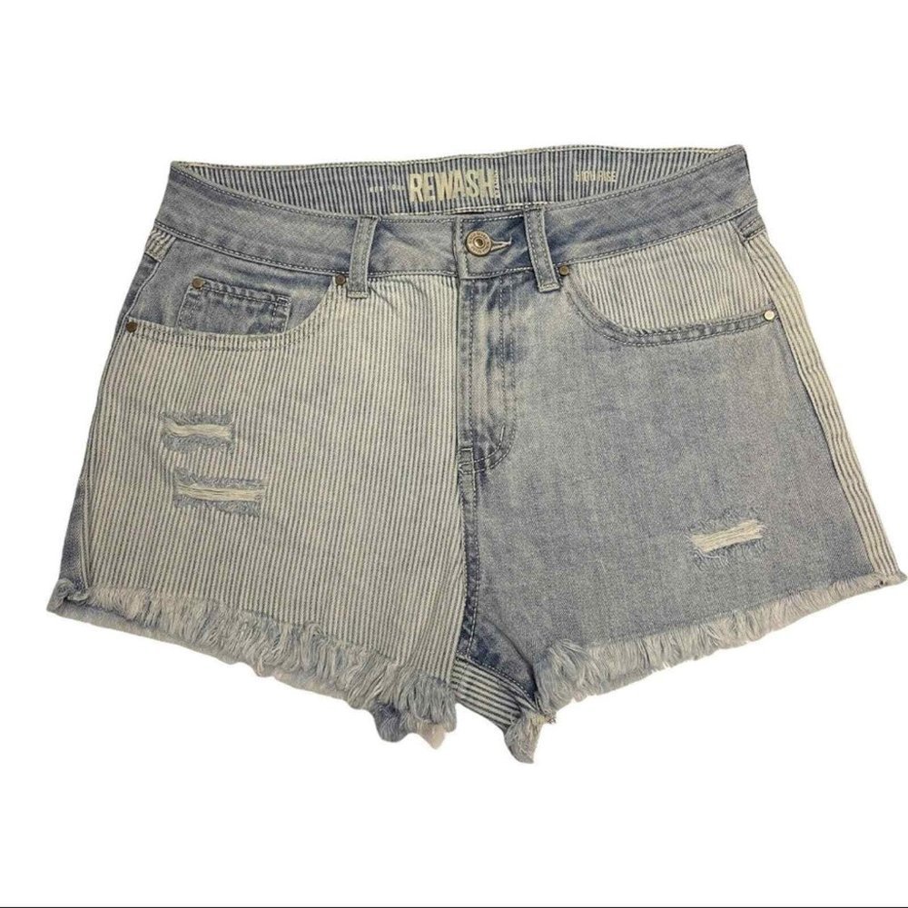 Rewash Two Tone Pin Striped High Rise Distressed Jean Shorts Size 7/28 NWOT - Picture 2 of 11